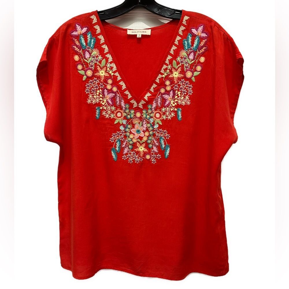 Solitaire Orange Embroidered V Neck Top Size M